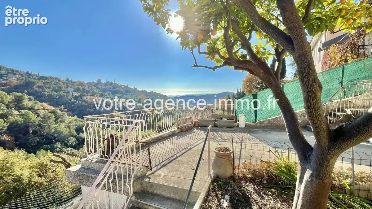Maisons 3 P + 2 P St Pancrace / Vue mer / 2 Garages / Jardins - photo 3