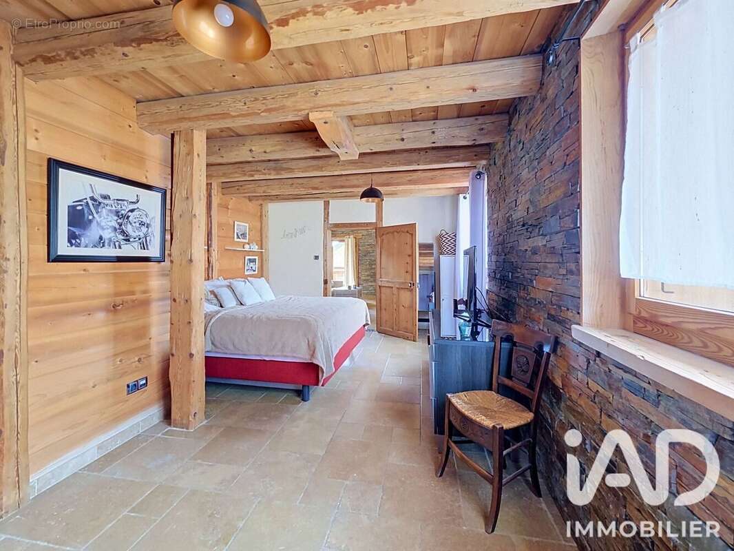 Appartement 153 m² à Viuz-En-Sallaz  - photo 2
