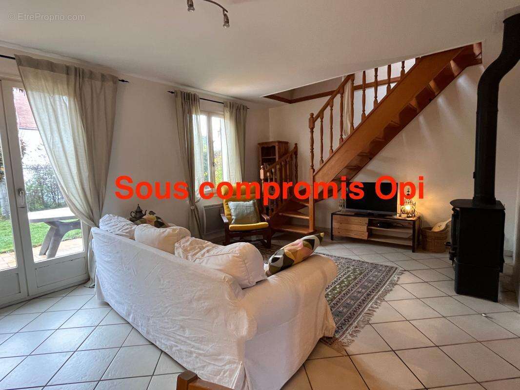 Maison à SAINT-DENIS-EN-VAL