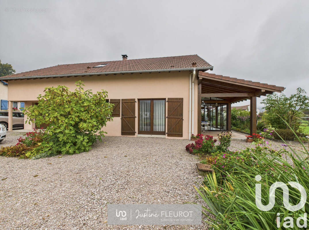 Photo 3 - Maison à LE VAL-D&#039;AJOL