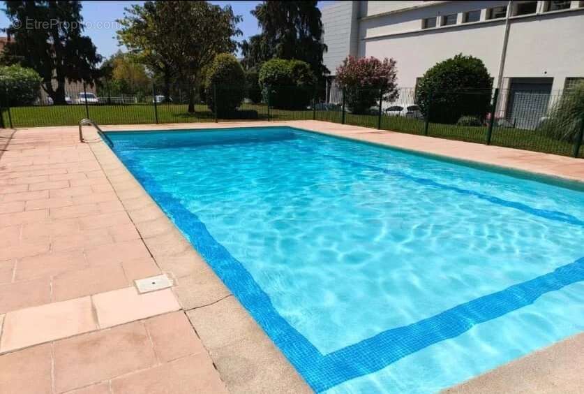Appartement à LE CANNET