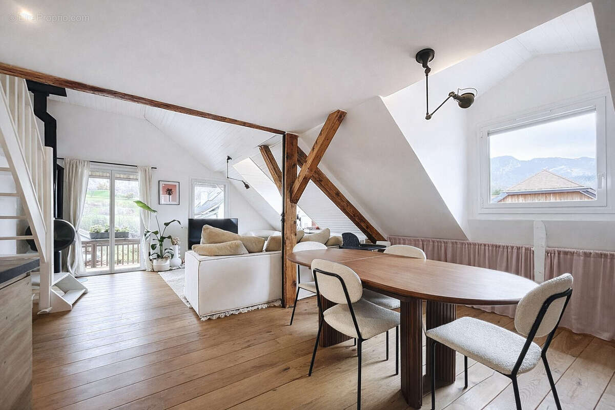 Appartement à TALLOIRES