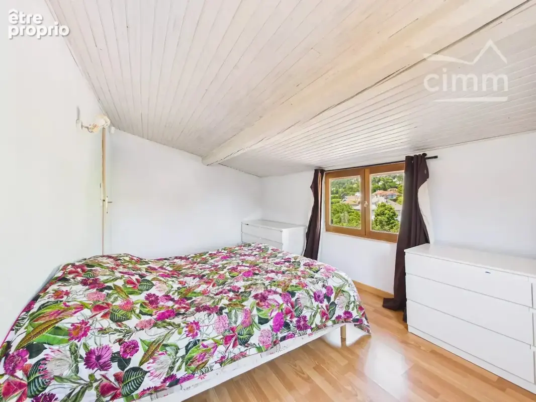 Appartement dernier etage type 4 Montbonnot - photo 9