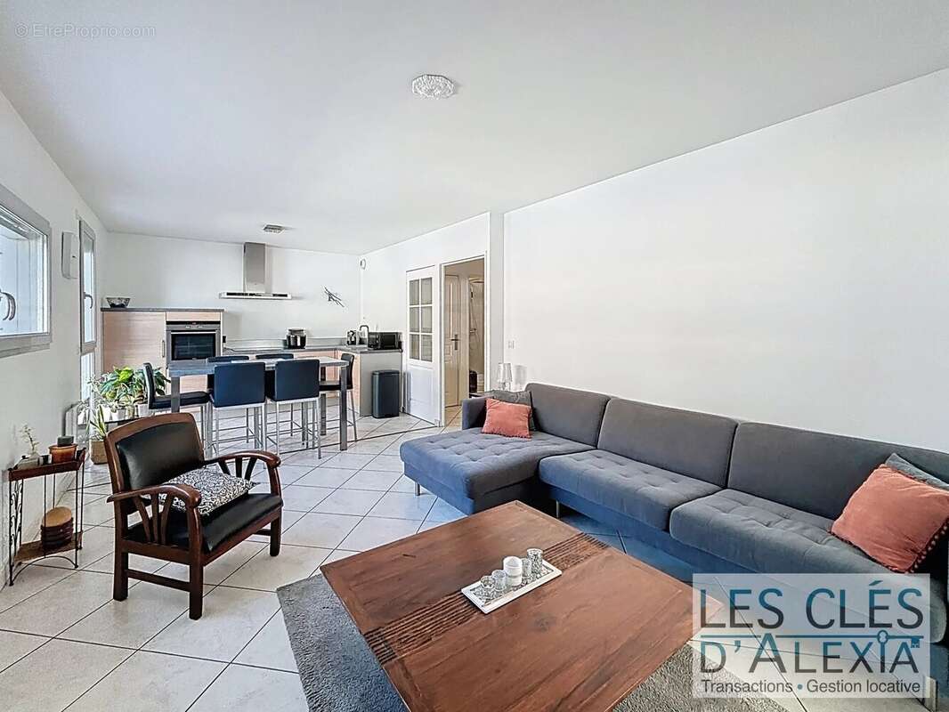 Appartement à LYON-8E