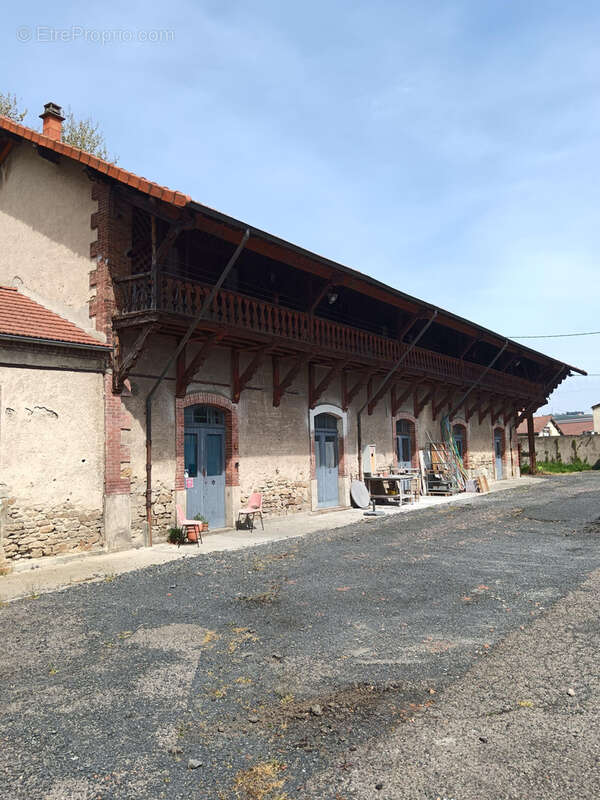 Commerce à BILLOM