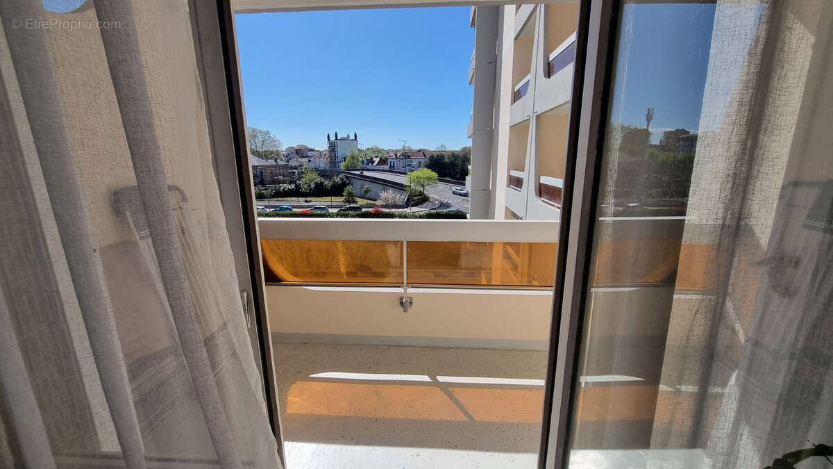 Appartement à VICHY