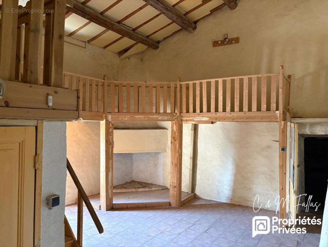 Maison de caractère de 268 m² - Un projet d'exception aux portes d'Avignon - photo 8