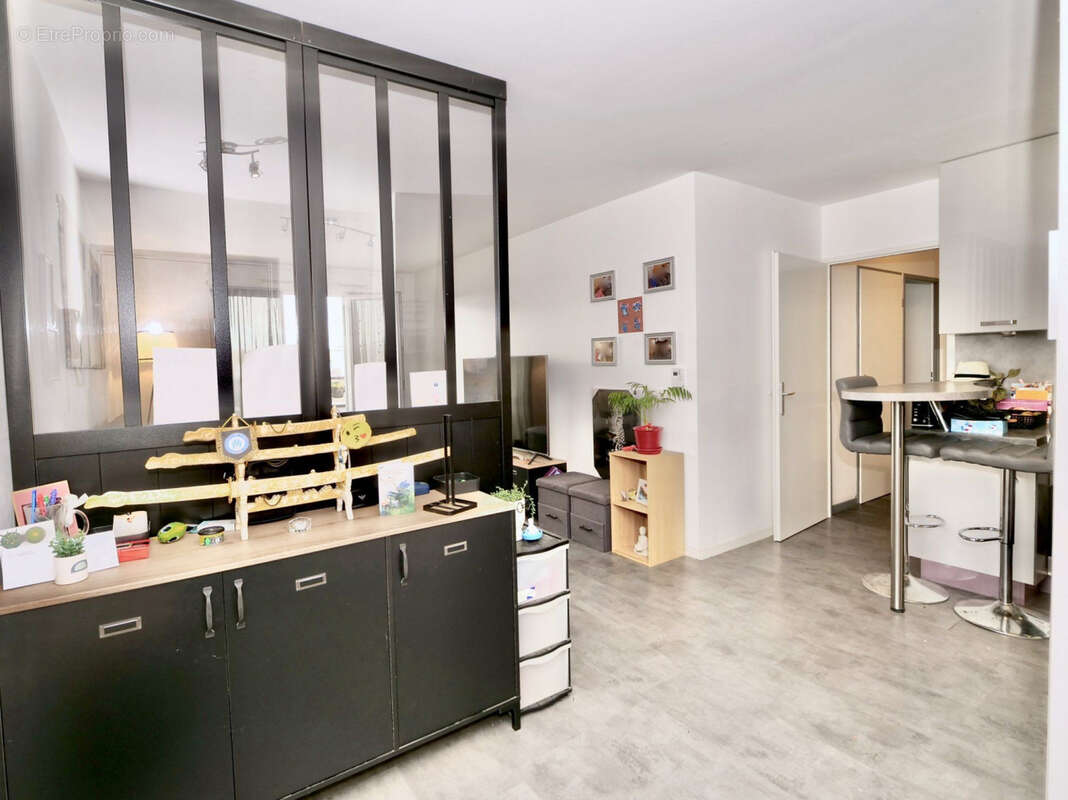 Appartement à DAMMARIE-LES-LYS