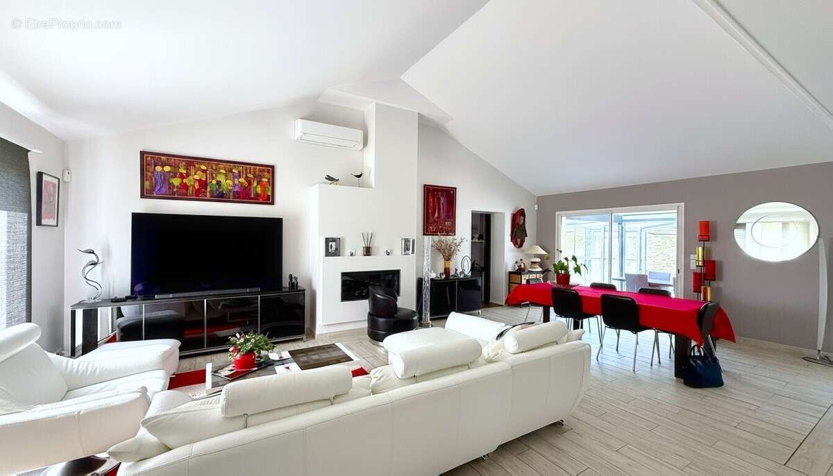 Maison Le Cellier 8 pièce(s) 160 m2 - photo 5