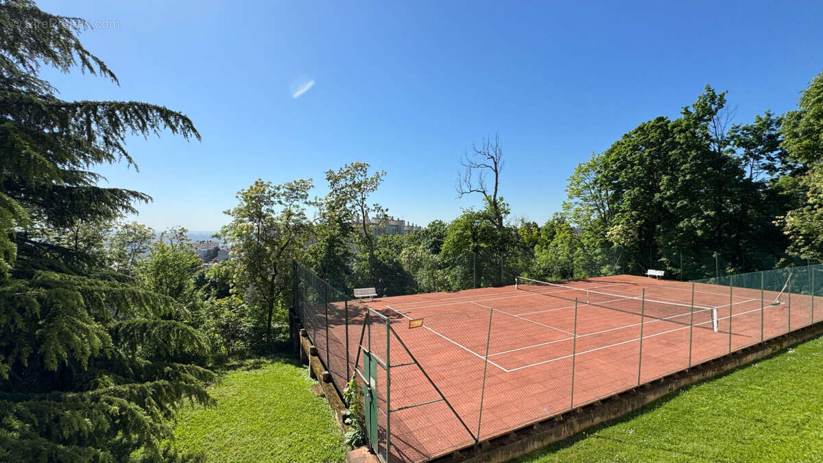 Appartement à SAINTE-FOY-LES-LYON
