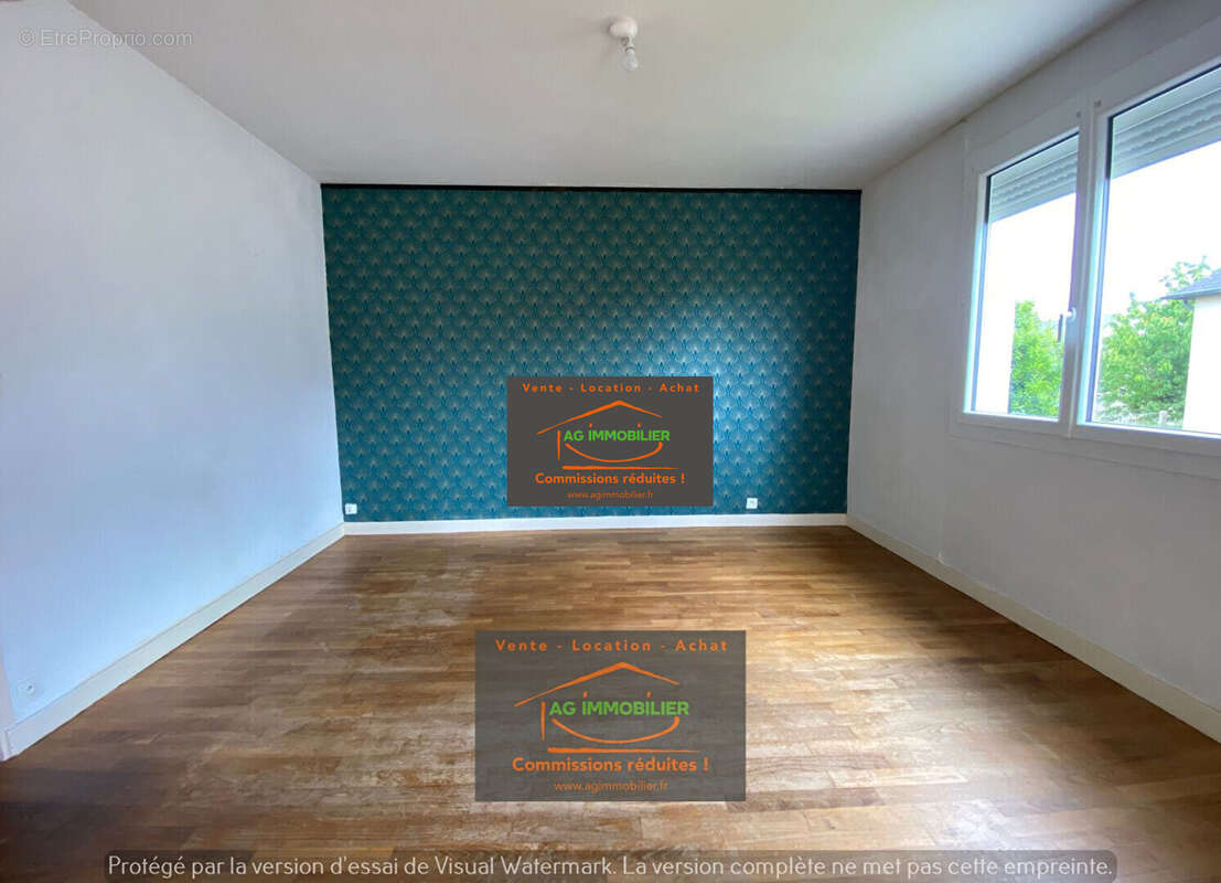 Maison à MONTFORT-SUR-MEU