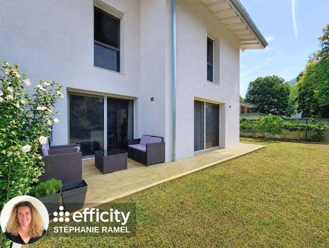 Maison 130 m² à Cluses  - photo 14