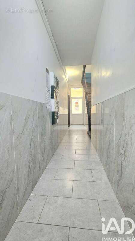 Photo 7 - Appartement à CHARLEVILLE-MEZIERES