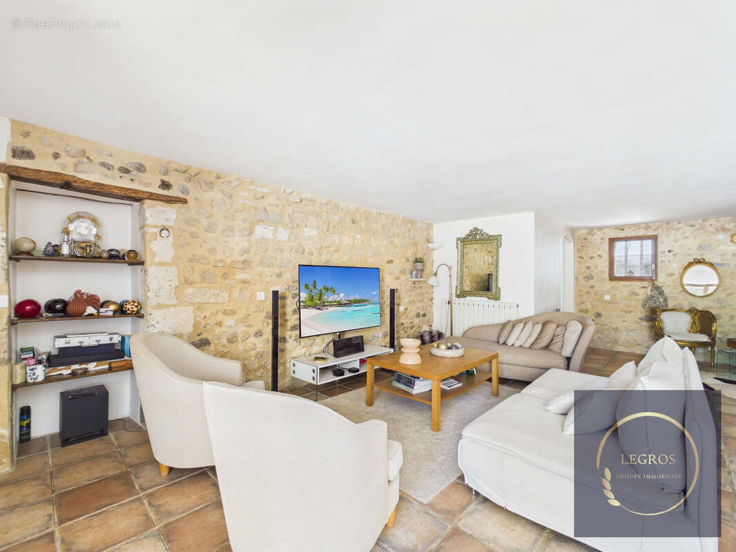 Maison à NOVES