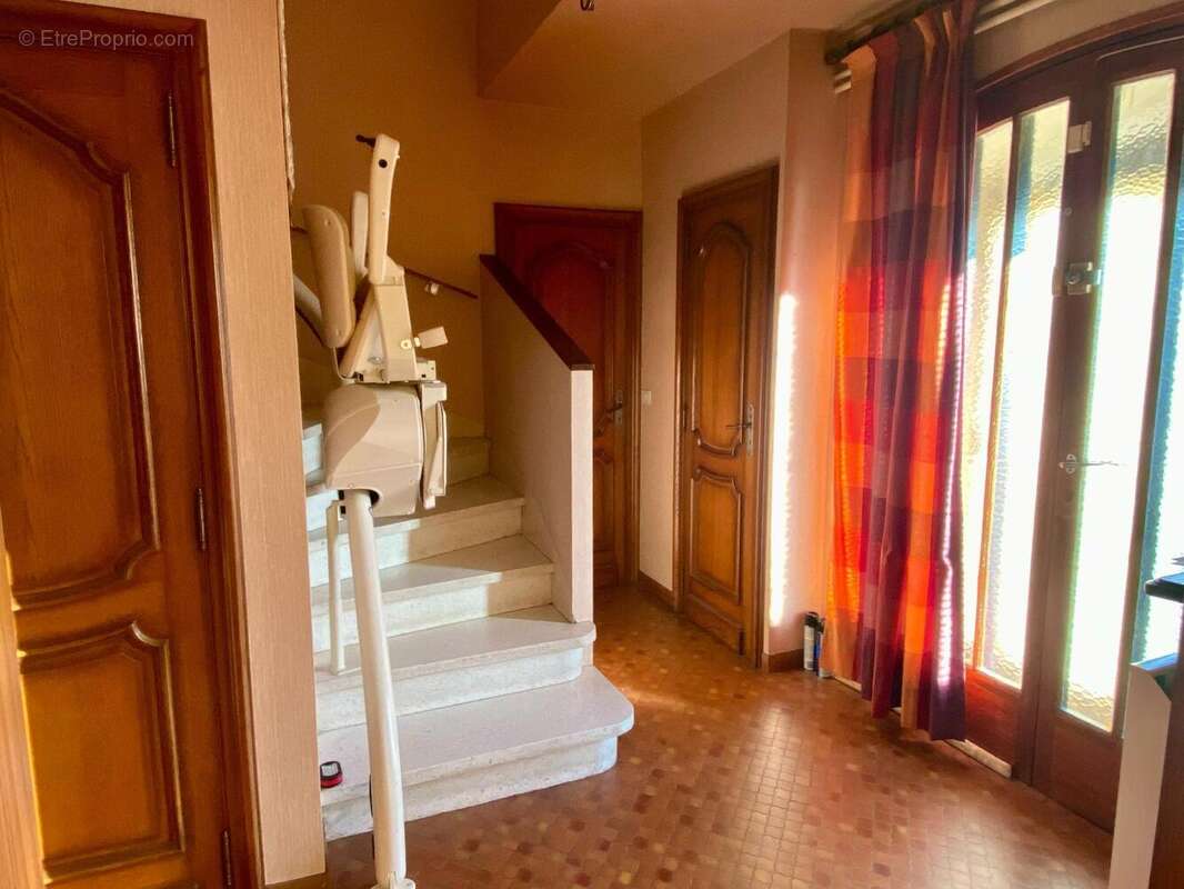 Photo 2 - Maison à AUSSILLON