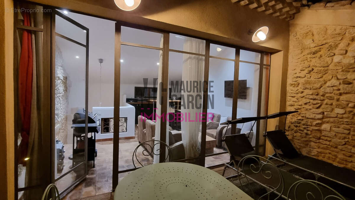 Maison à CHATEAUNEUF-DU-PAPE