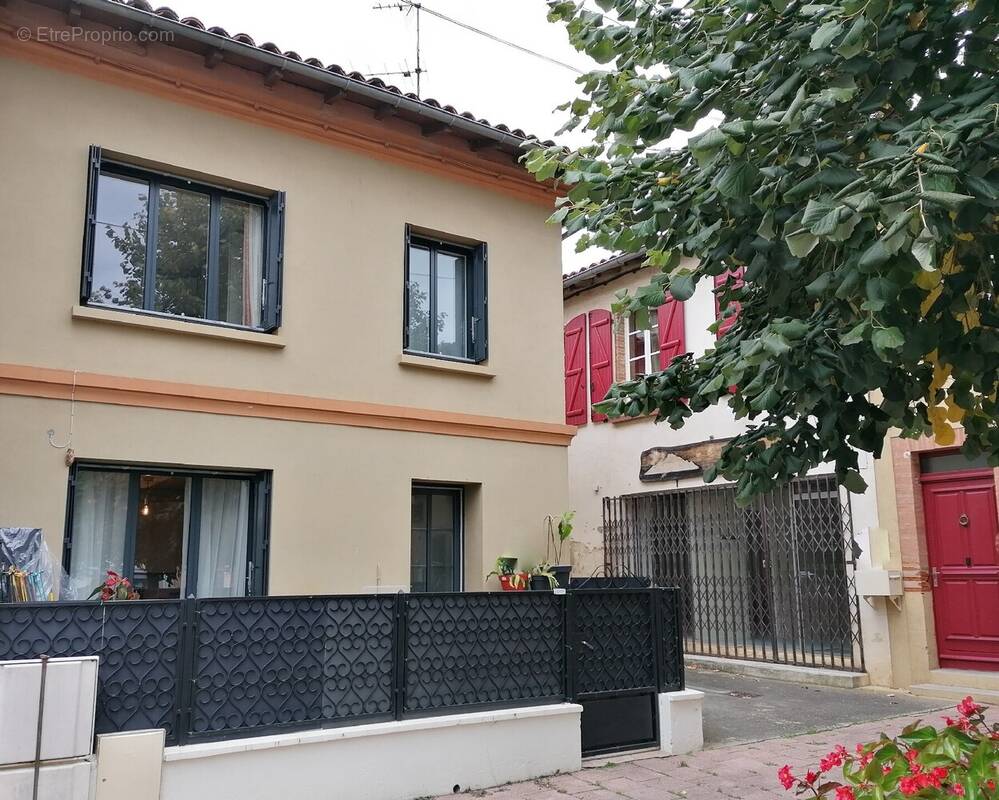 Maison à FONTENILLES