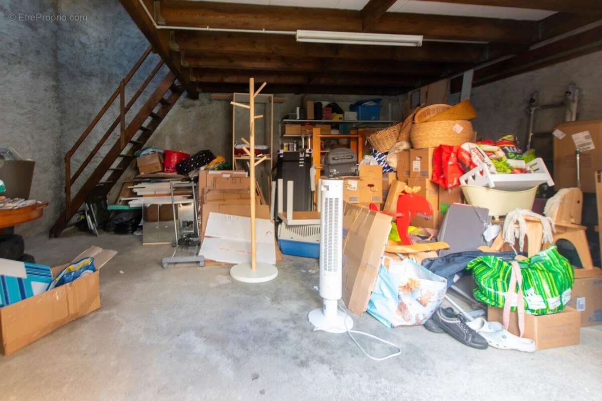 Maison à PONT-DU-CHATEAU