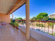 Appartement à SAINT-LAURENT-DU-VAR