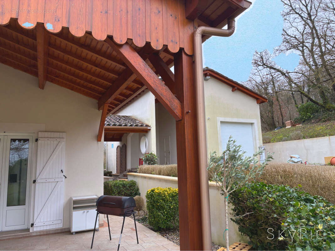 Maison à DOLMAYRAC
