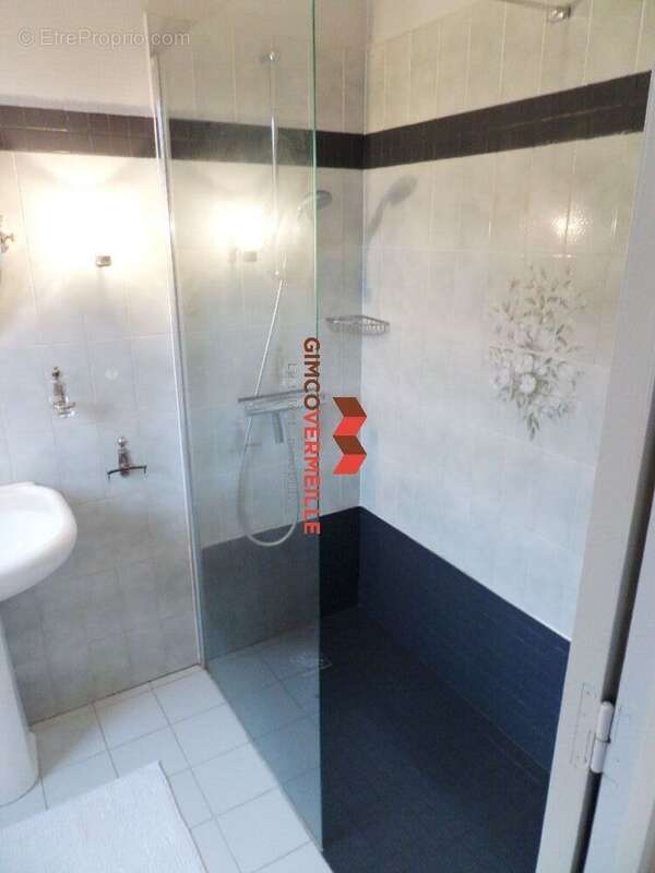 Maison à LA CELLE-SAINT-CLOUD