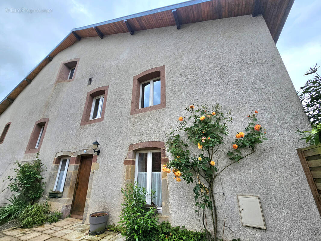 Maison à ROYE