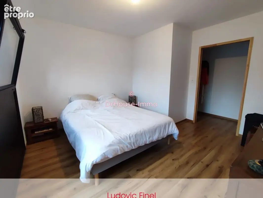Maison 129 m² à Gouville-Sur-Mer  - photo 7