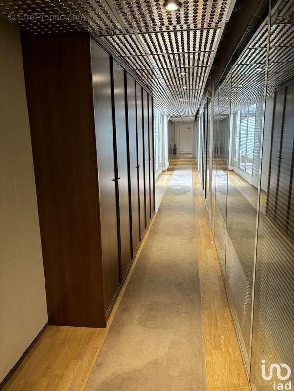 Photo 2 - Commerce à PARIS-17E