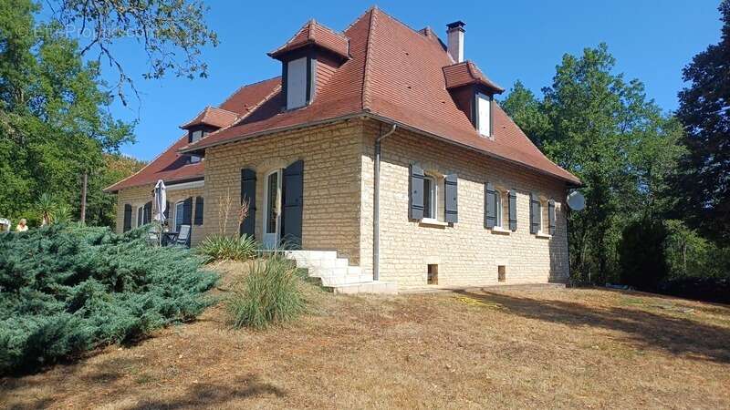 Superbe maison à vendre 8 pièces - photo 3