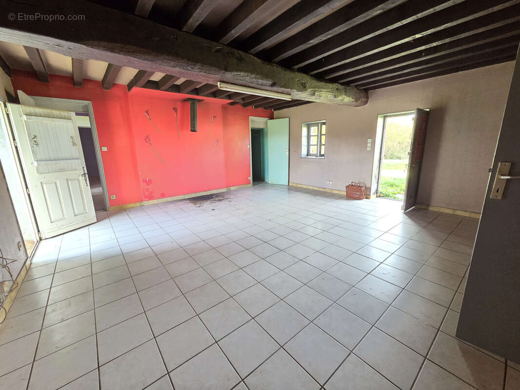 Maison à SAINT-ENNEMOND