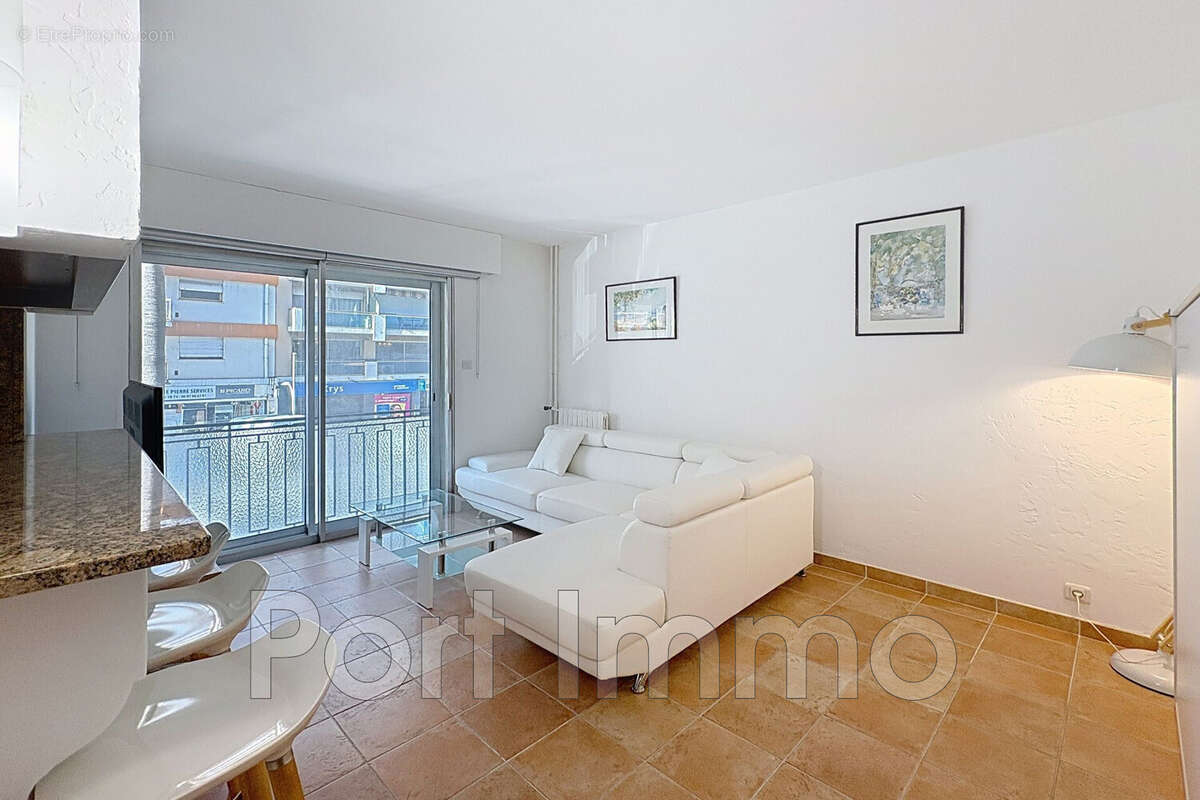 Appartement à CAGNES-SUR-MER