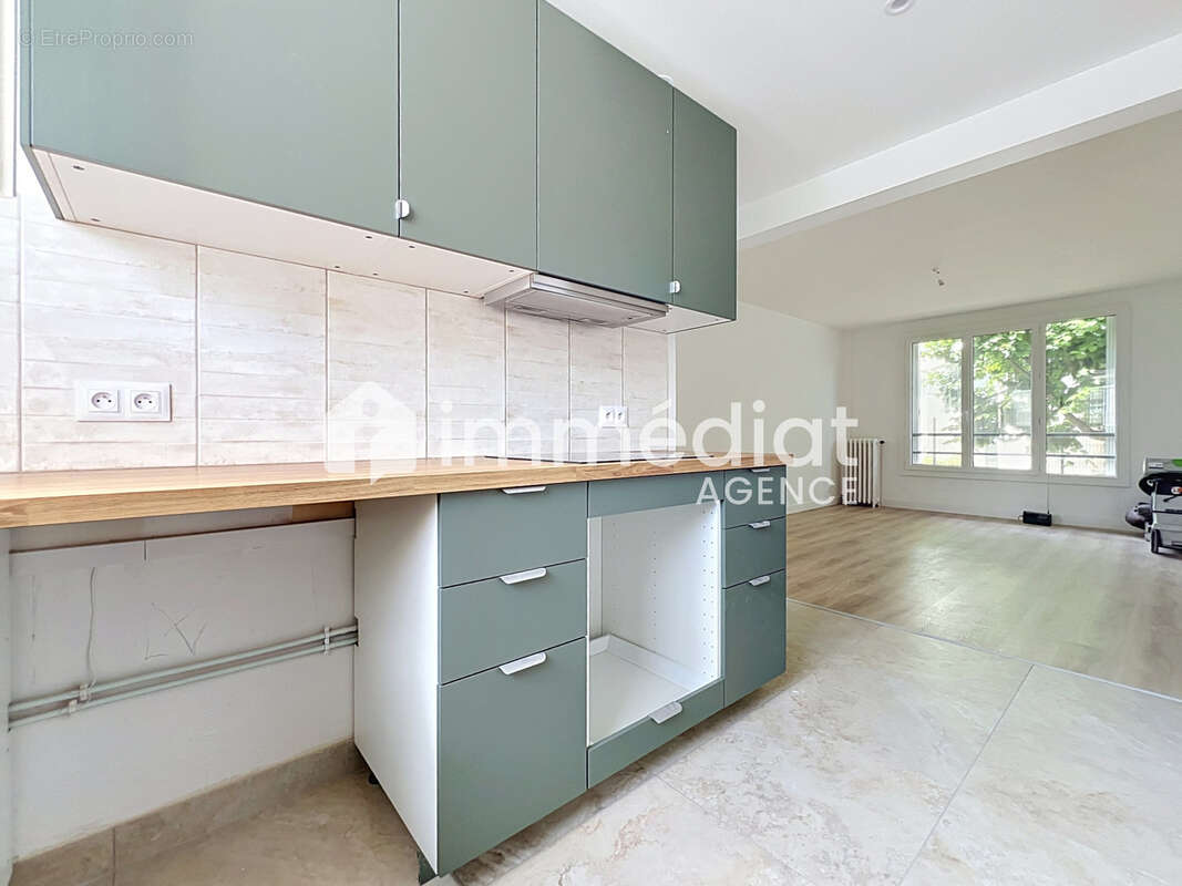 Appartement à RUEIL-MALMAISON