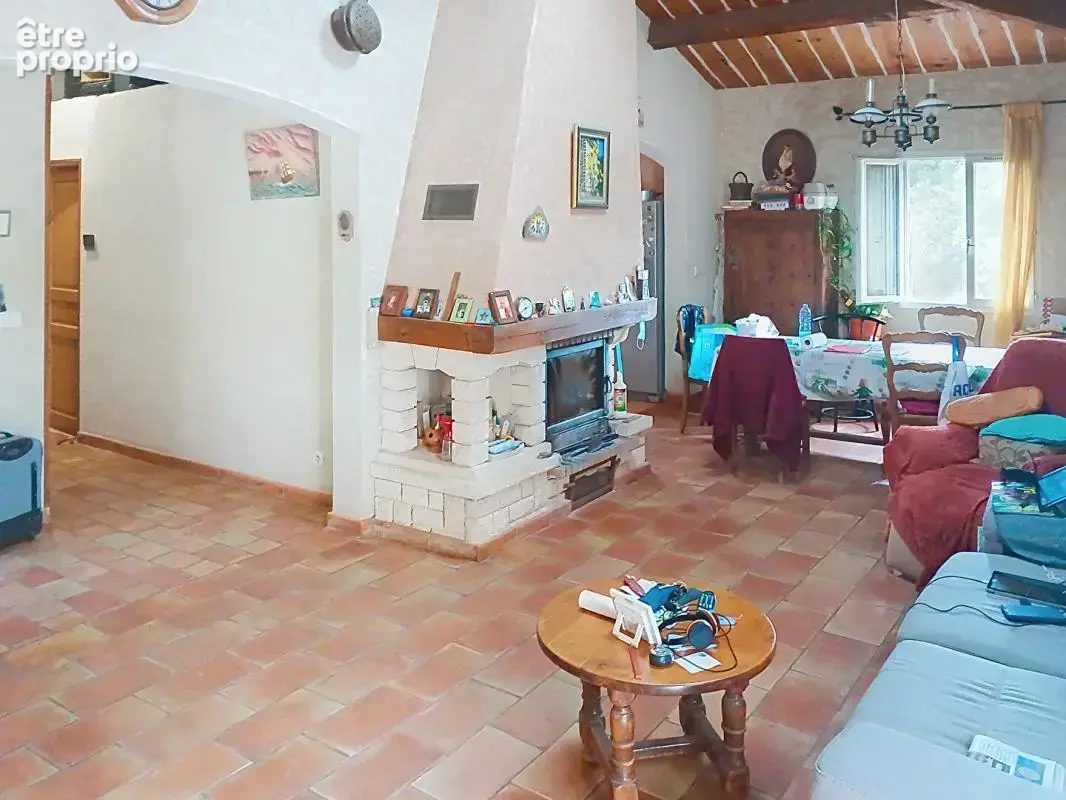 Maison avec dépendances, piscine et garage - Brignoles - photo 6