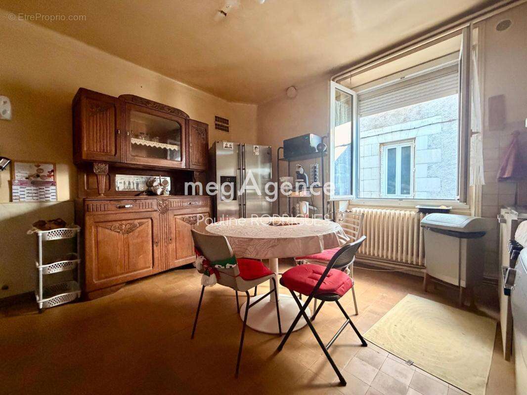 Maison 250m2 Division possible - photo 2