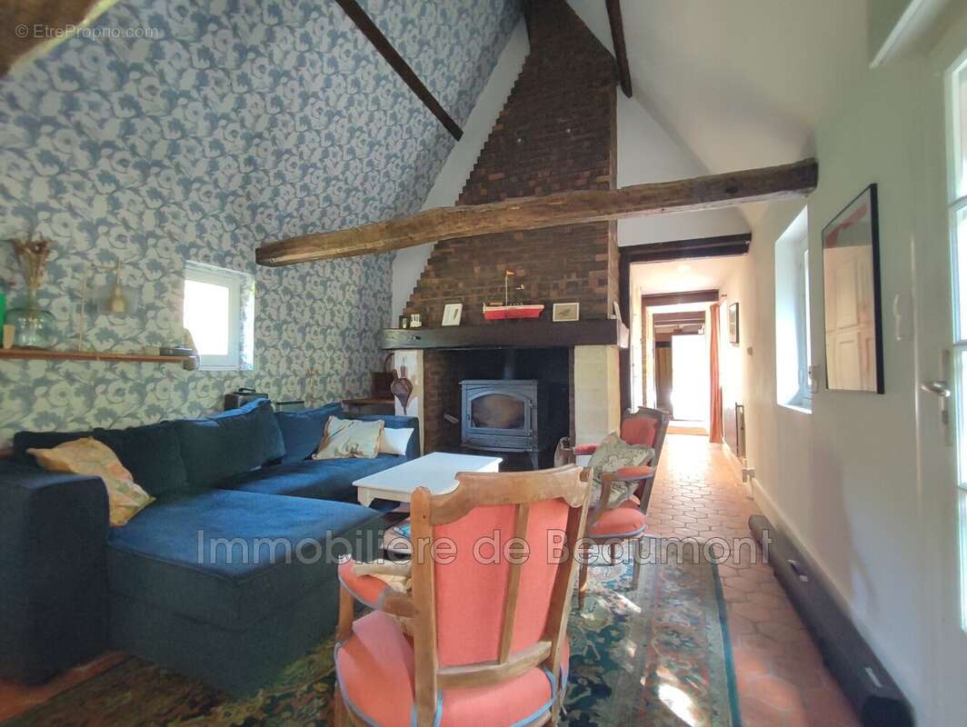 Maison à BEAUMONT-LE-ROGER