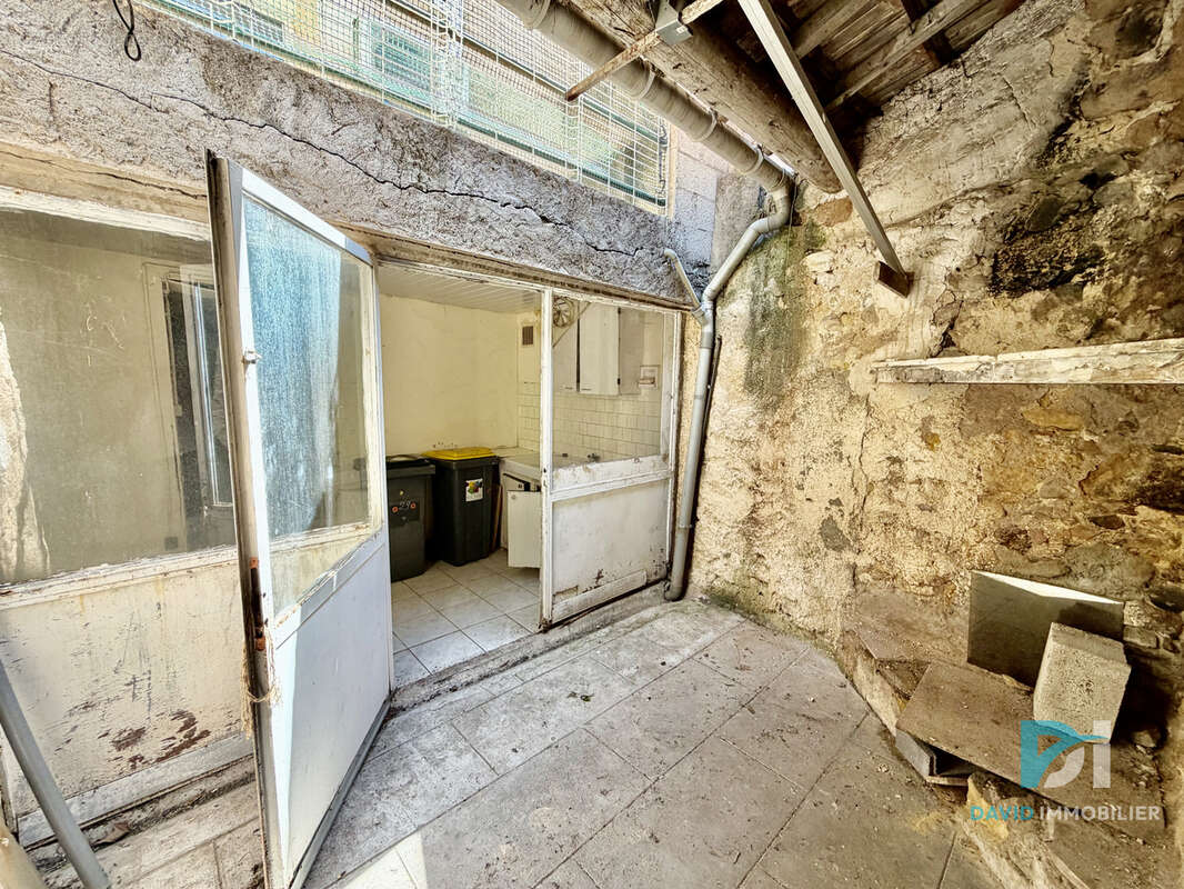 Charmante maison de village T4 avec Terrasse et Cour - photo 11