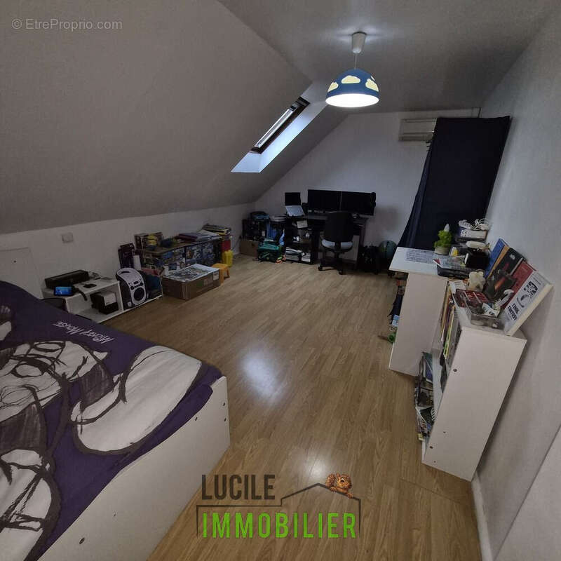Maison familiale de 4 chambres 3 - Maison à NEUILLY-SOUS-CLERMONT