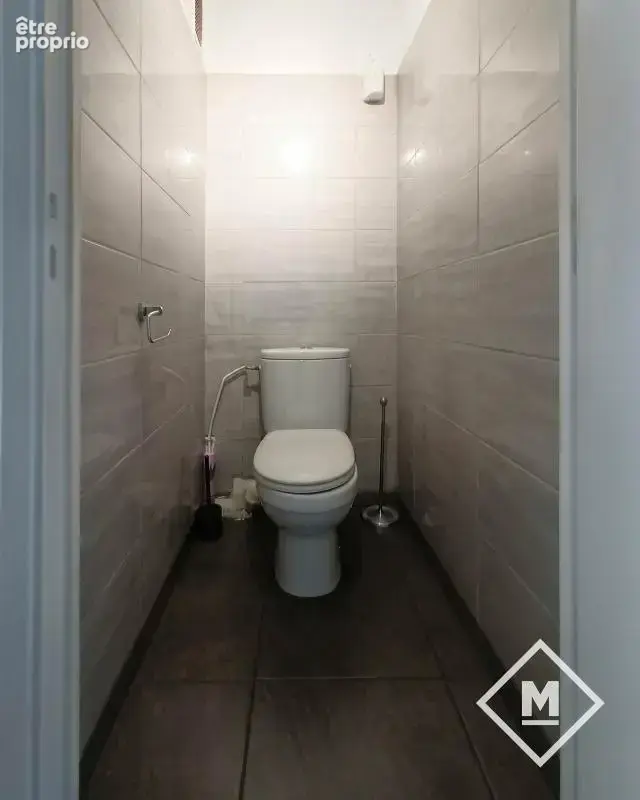 Lumineux appartement T4 avec balcon à Marseille 10ème, idéalement situé - photo 14