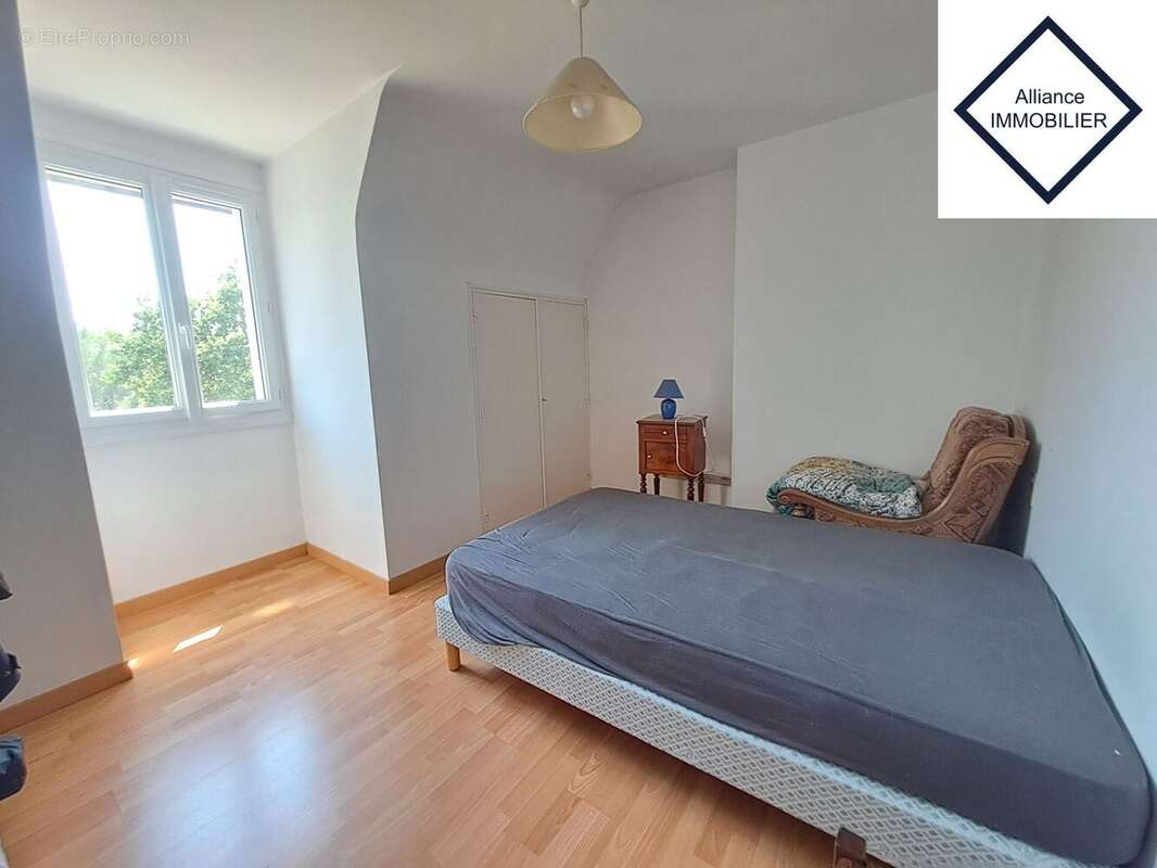 Maison 147 m² à Becherel  - photo 9