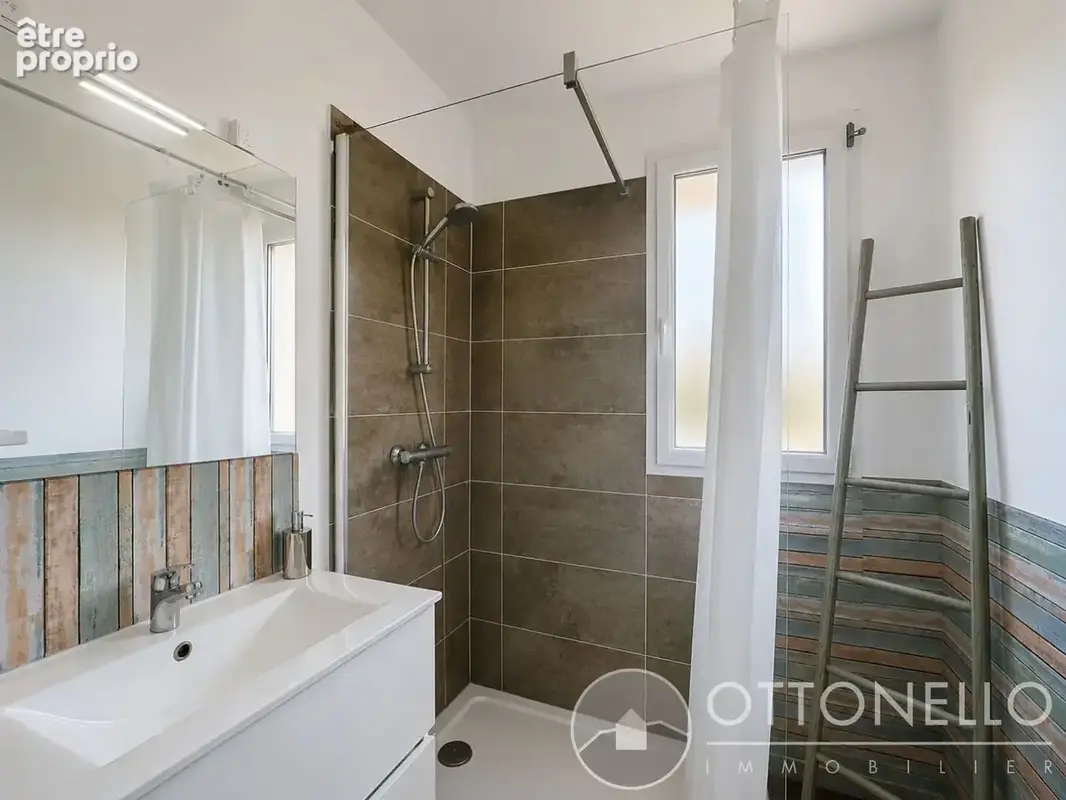Maison 3 pièces 57.75 m2 LOUÉE sur un terrain de 188 m2 avec deux terrasses, garage et parking - photo 13