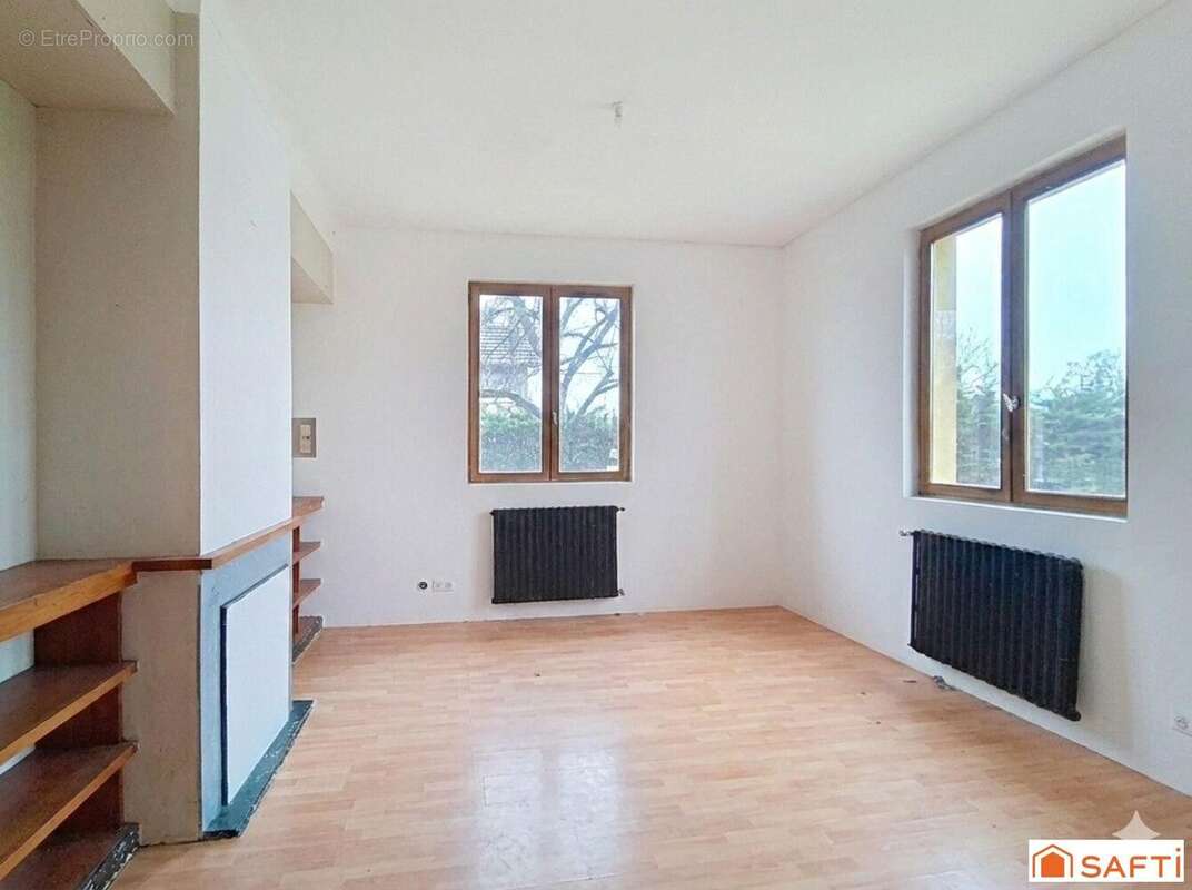 Maison 140 m² à Arandon  - photo 3