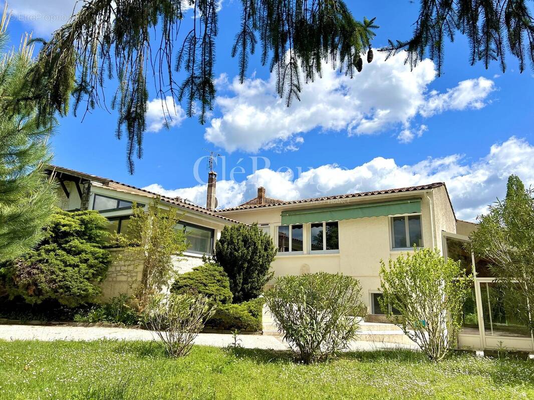 Appartement à EYMET