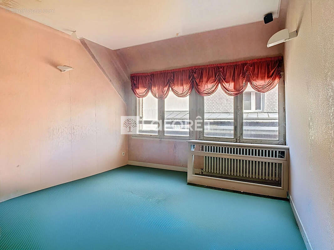 Appartement à BOURG-DES-COMPTES