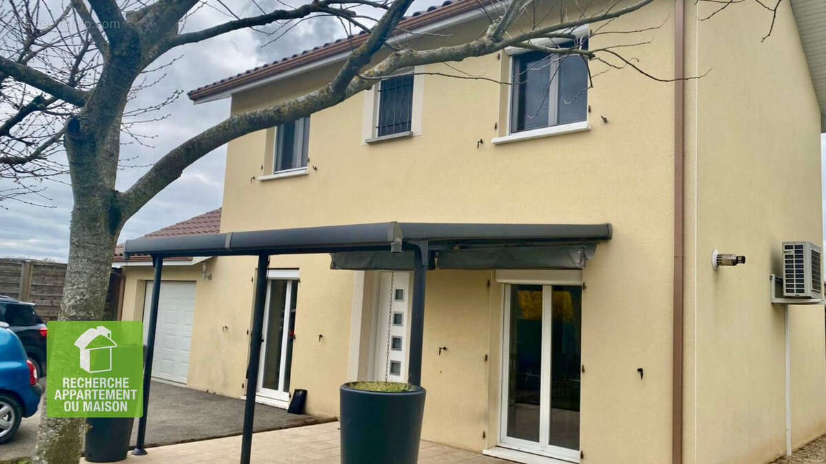 Maison à HIERES-SUR-AMBY