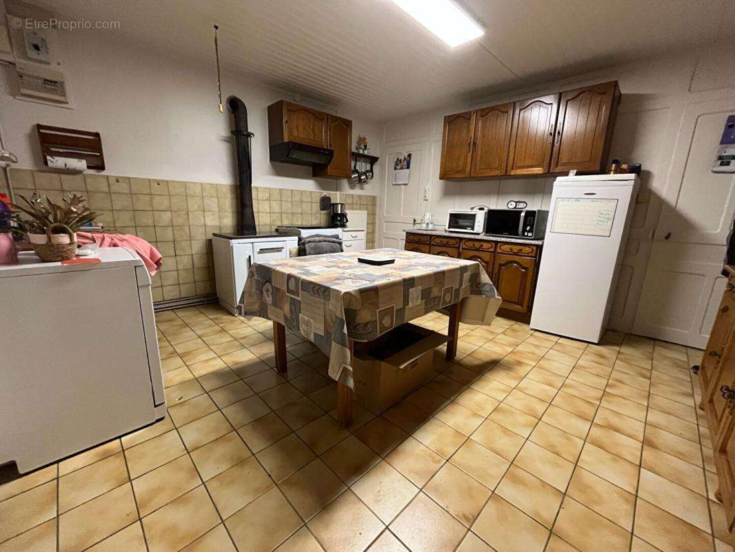 Maison à COURTEFONTAINE