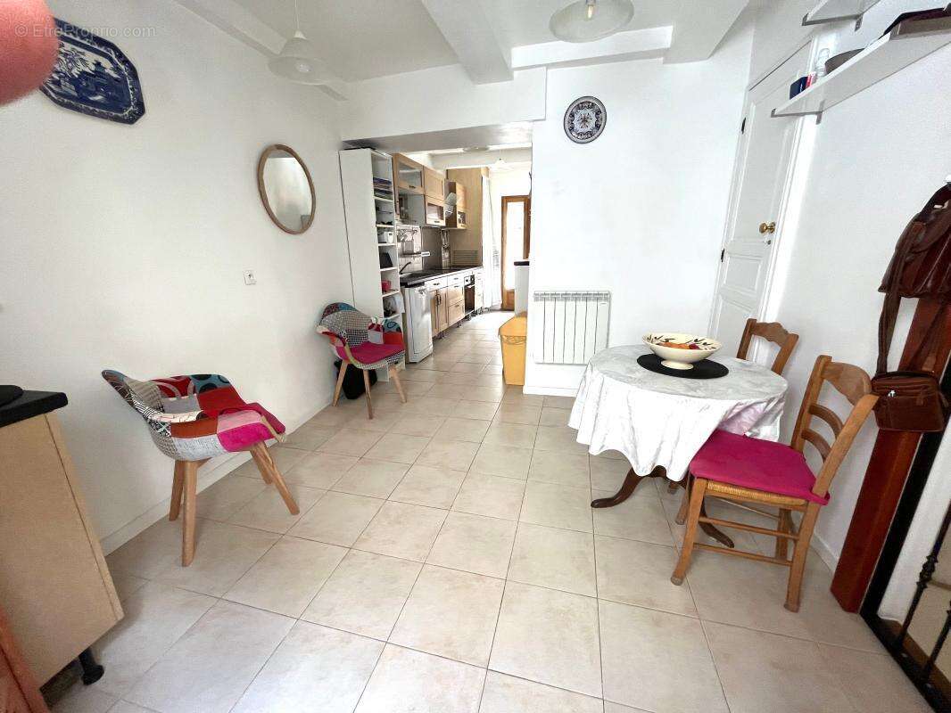 Maison à MEZE