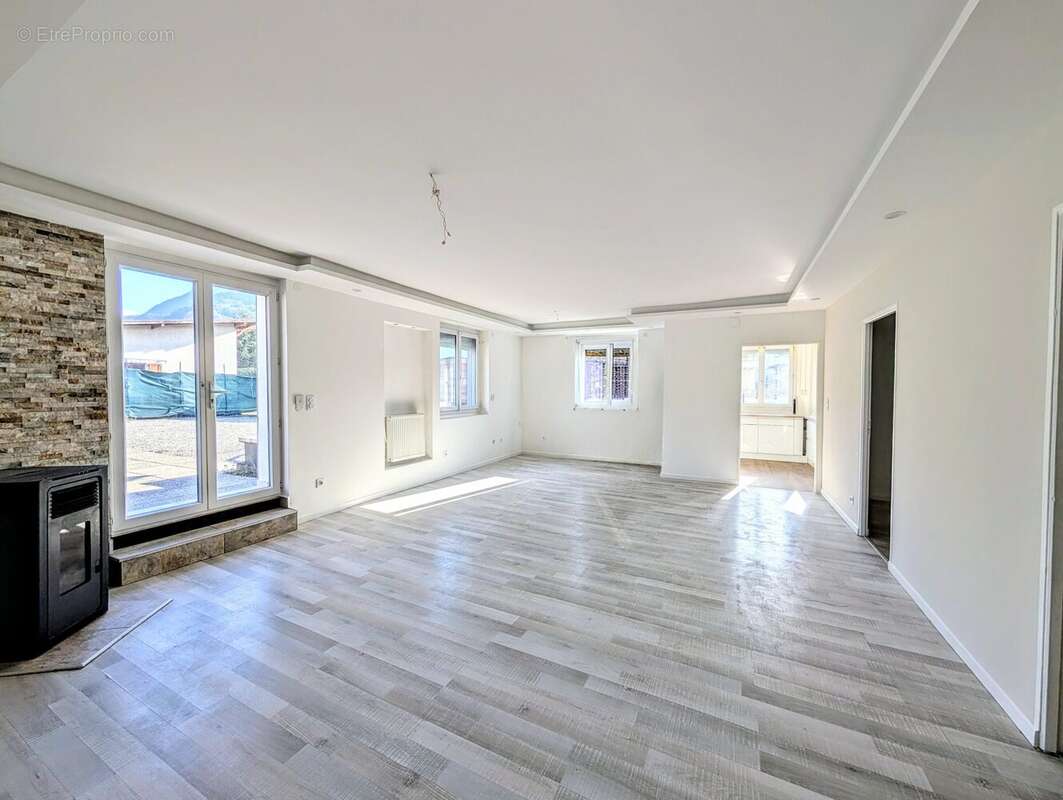 Appartement à CLUSES