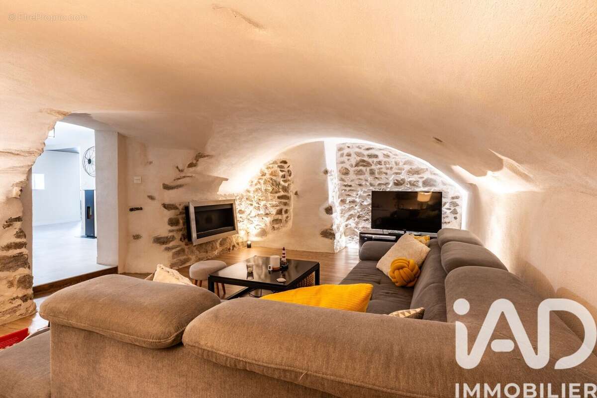Photo 5 - Maison à SAINT-MARTIN-LA-SAUVETE