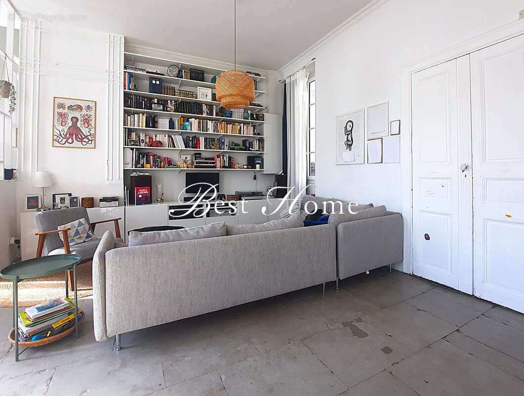 Appartement à NIMES
