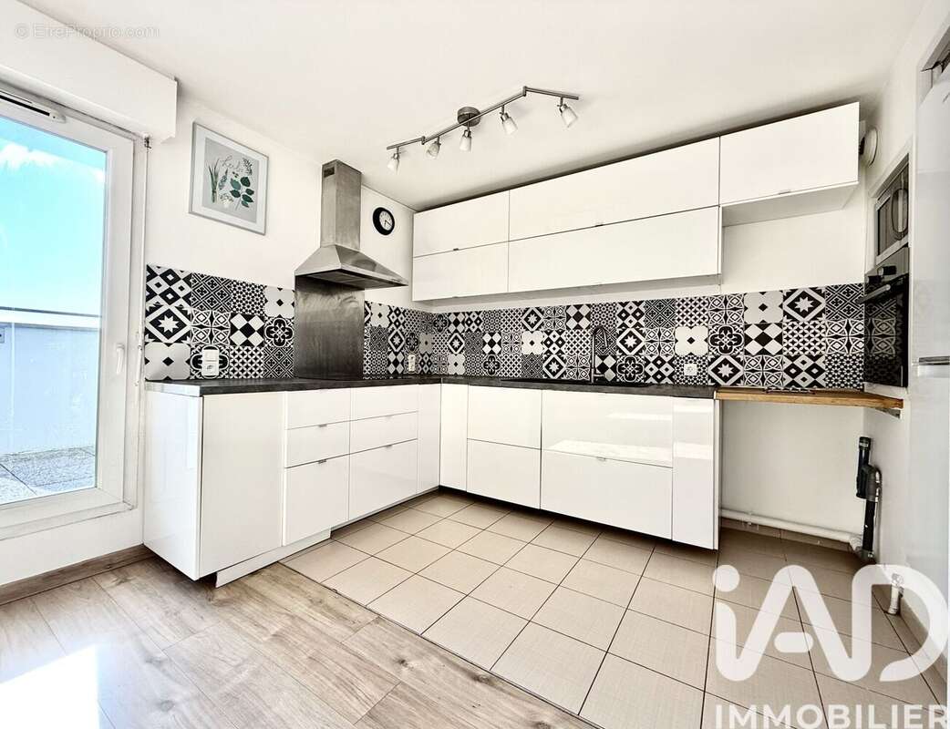 Appartement 96 m² à Argenteuil  - photo 7
